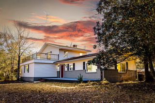 381 Fountain Lake Drive, Eutawville, SC 29048