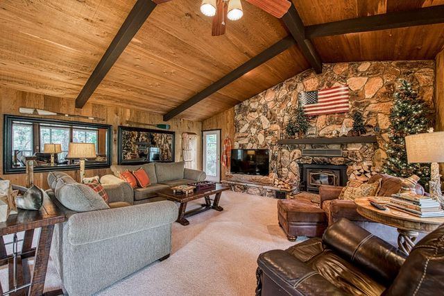 44261 Shaver Lake Road, Shaver Lake, CA 93664