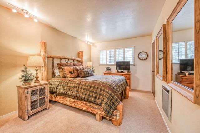 44261 Shaver Lake Road, Shaver Lake, CA 93664