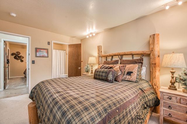 44261 Shaver Lake Road, Shaver Lake, CA 93664