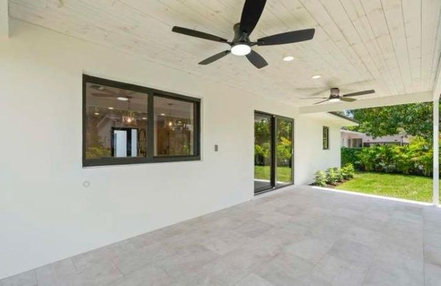 128 W Norfolk Road, Jupiter, FL 33469