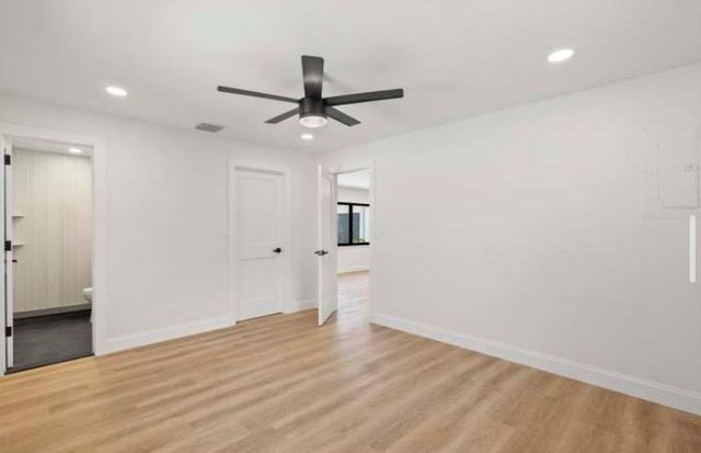 128 W Norfolk Road, Jupiter, FL 33469