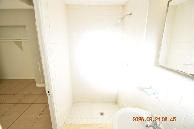 7805 TIDEWATER TRAIL, Tampa, FL 33619