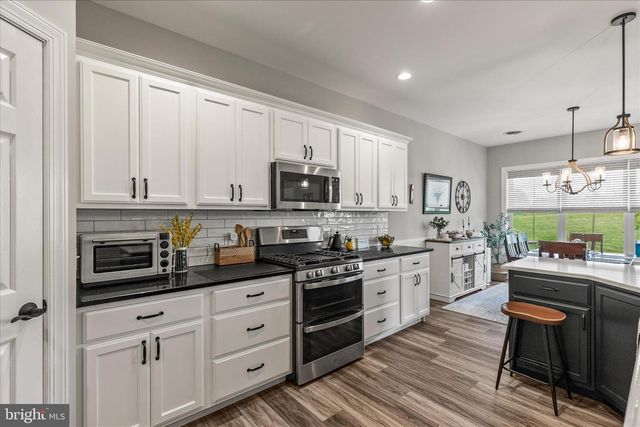 4633 RANGE RUNNER DR, Fayetteville, PA 17222