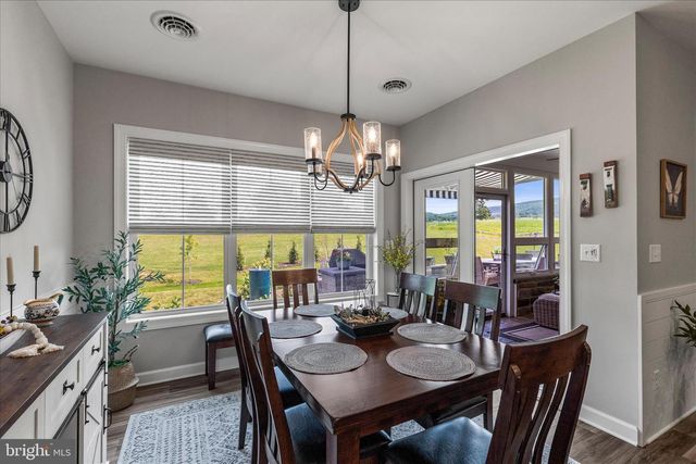 4633 RANGE RUNNER DR, Fayetteville, PA 17222