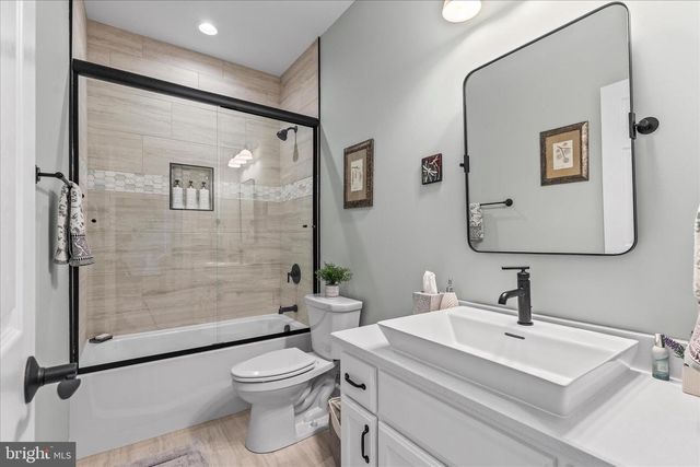 4633 RANGE RUNNER DR, Fayetteville, PA 17222