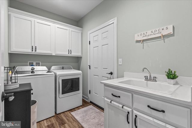 4633 RANGE RUNNER DR, Fayetteville, PA 17222