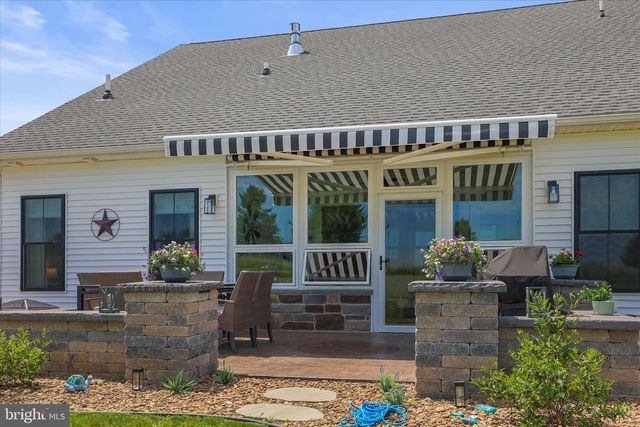 4633 RANGE RUNNER DR, Fayetteville, PA 17222