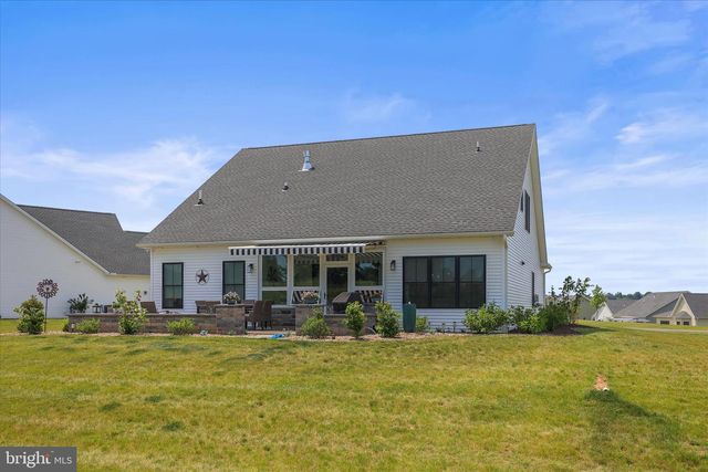 4633 RANGE RUNNER DR, Fayetteville, PA 17222