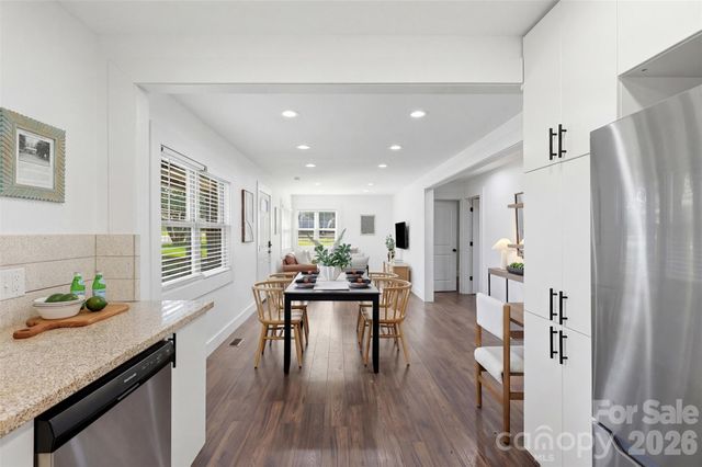 1642 Washington Avenue, Charlotte, NC 28216