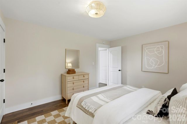 1642 Washington Avenue, Charlotte, NC 28216