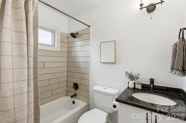 1642 Washington Avenue, Charlotte, NC 28216