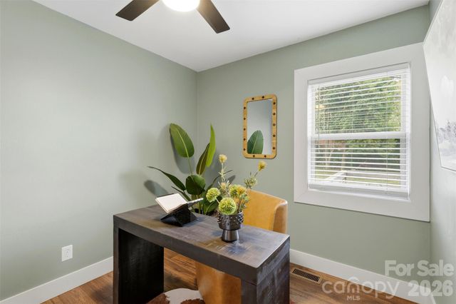 1642 Washington Avenue, Charlotte, NC 28216