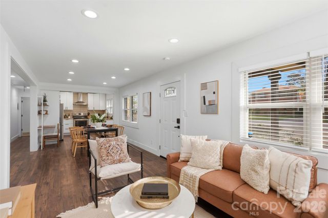 1642 Washington Avenue, Charlotte, NC 28216