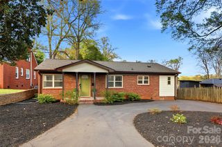 1642 Washington Avenue, Charlotte, NC 28216