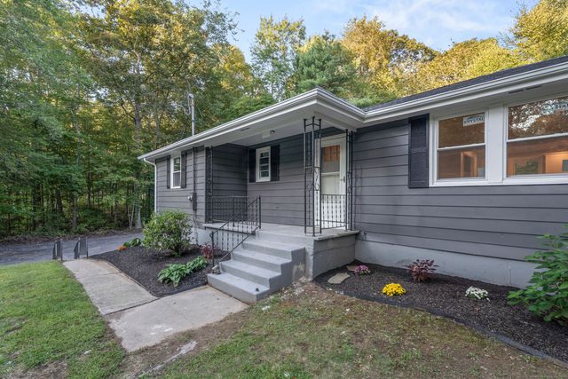 27 Woodland Drive, Salem, CT 06420