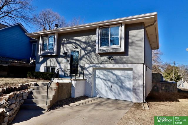 2966 Martha Street, Omaha, NE 68105