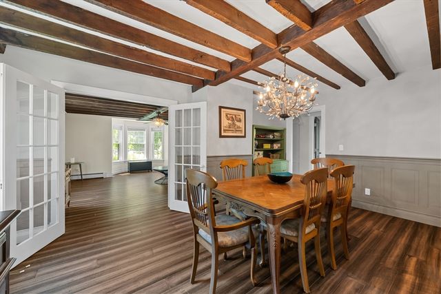 11 Old Cmn, Millbury, MA 01527