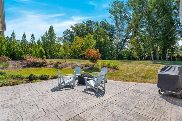 5405 Briardenn Court, Summerfield, NC 27358