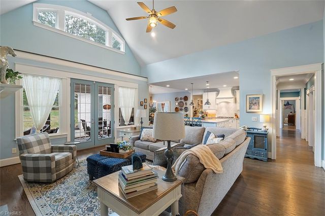 5405 Briardenn Court, Summerfield, NC 27358