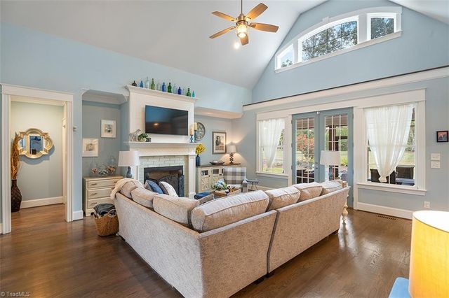 5405 Briardenn Court, Summerfield, NC 27358