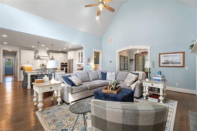 5405 Briardenn Court, Summerfield, NC 27358