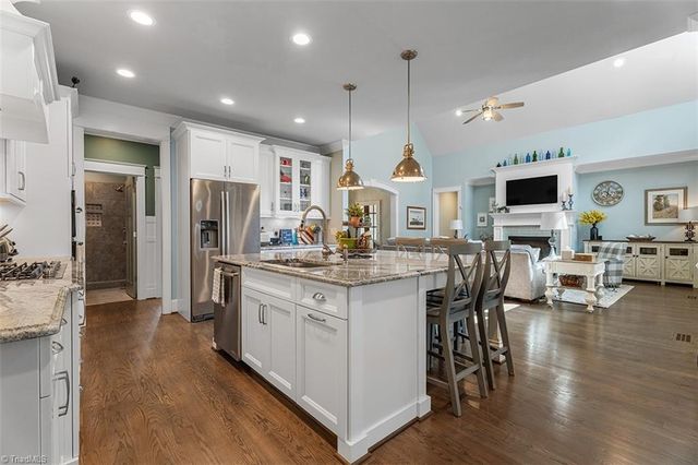 5405 Briardenn Court, Summerfield, NC 27358