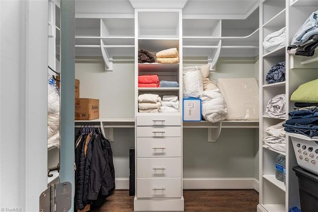 5405 Briardenn Court, Summerfield, NC 27358