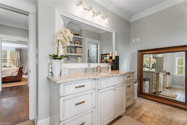 5405 Briardenn Court, Summerfield, NC 27358