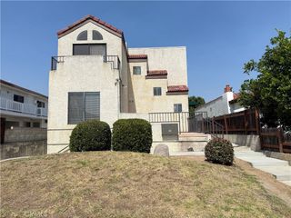 418 N 1st St A, Alhambra, CA 91801