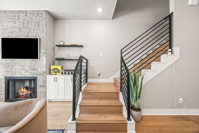 793 S Jagger Lane, Fayetteville, AR 72701