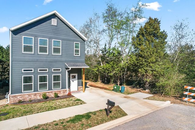 793 S Jagger Lane, Fayetteville, AR 72701