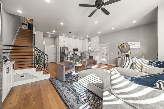 793 S Jagger Lane, Fayetteville, AR 72701