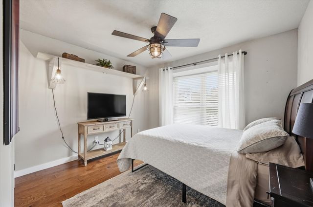 1453 Hampton Road, Grapevine, TX 76051