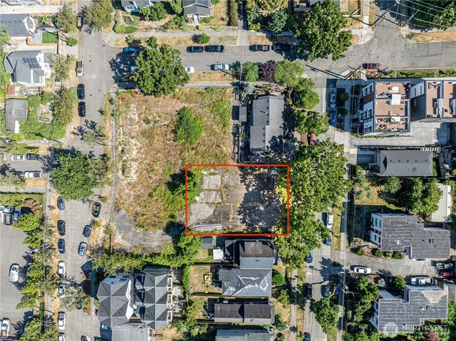 811 29th Avenue S, Seattle, WA 98122