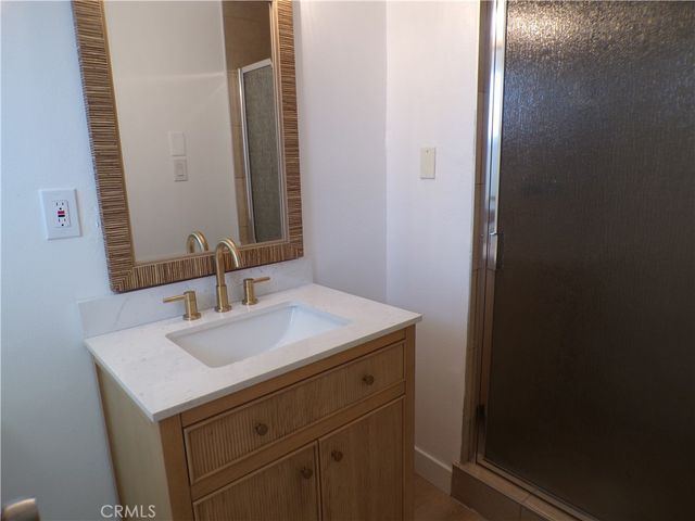 44715 5th Street E, Lancaster, CA 93535