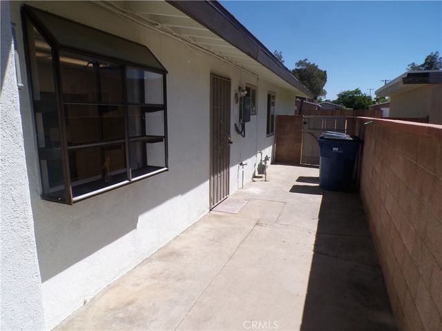 44715 5th Street E, Lancaster, CA 93535