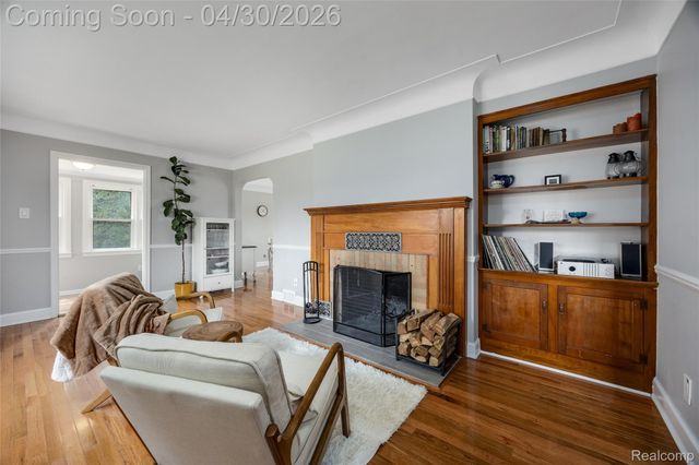 24903 Lois Lane, Southfield, MI 48075