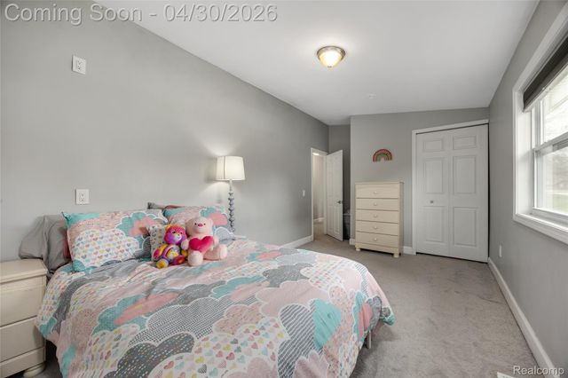 24903 Lois Lane, Southfield, MI 48075