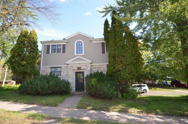 222 S 21st Avenue E, Duluth, MN 55812