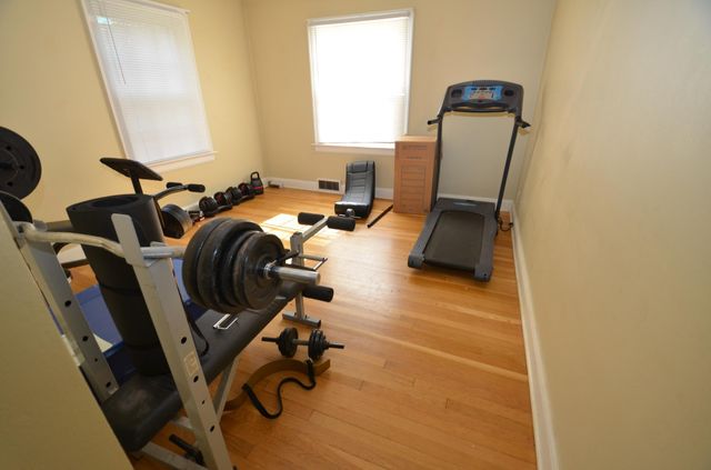 222 S 21st Avenue E, Duluth, MN 55812