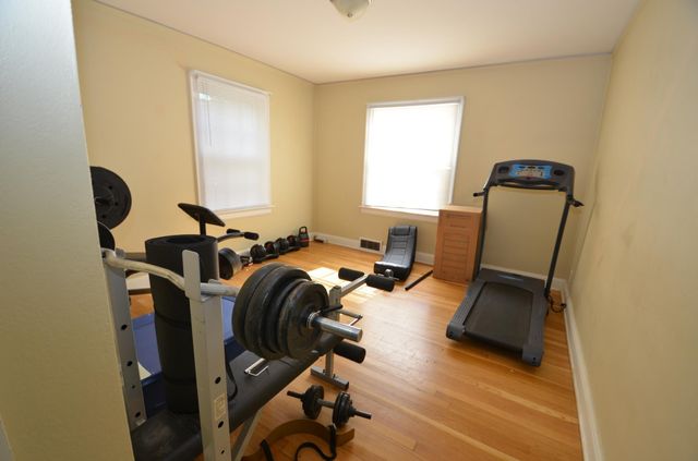 222 S 21st Avenue E, Duluth, MN 55812