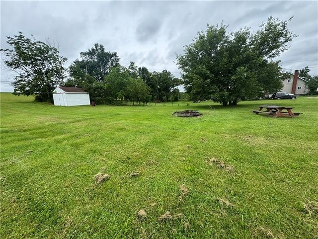 2193 Springhill Furnace Rd, Springhill Twp, PA 15478