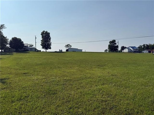 2193 Springhill Furnace Rd, Springhill Twp, PA 15478