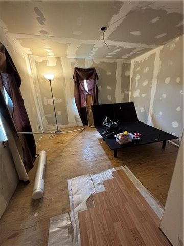 2193 Springhill Furnace Rd, Springhill Twp, PA 15478