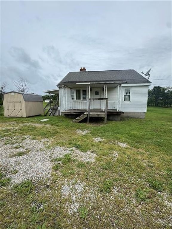 2193 Springhill Furnace Rd, Springhill Twp, PA 15478