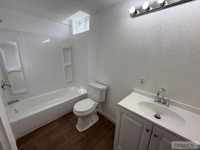 270 E 21st Street, Idaho Falls, ID 83404