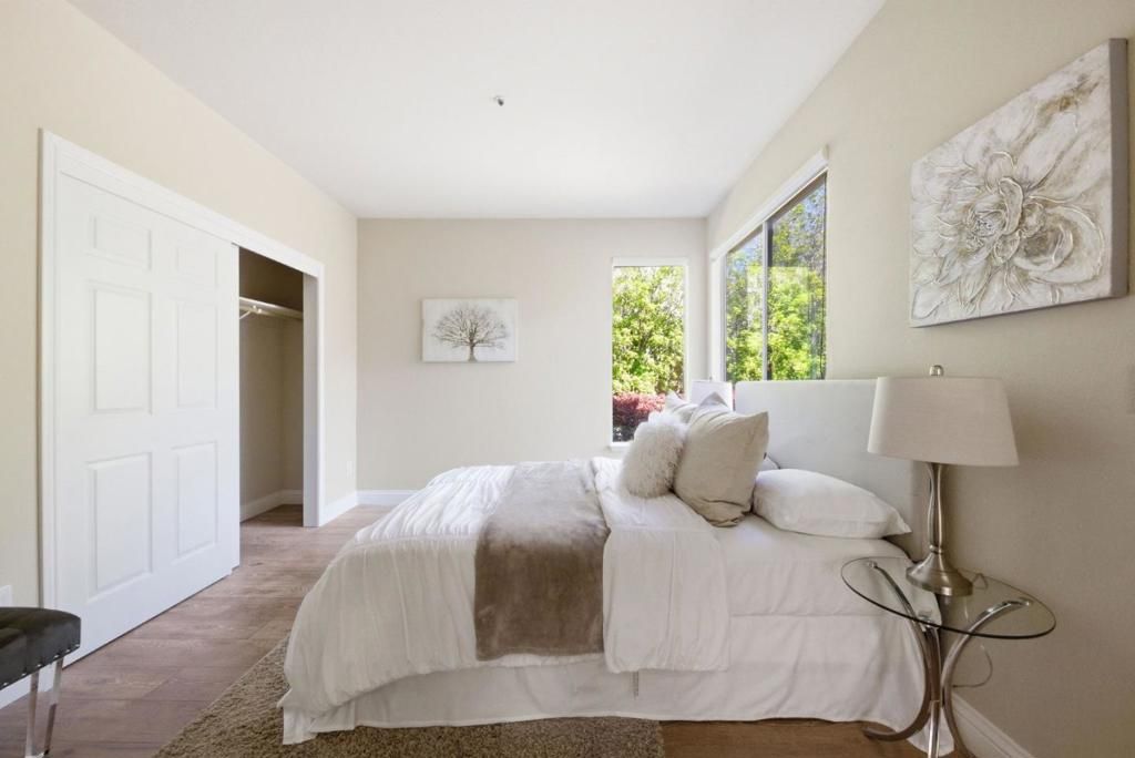 Image 30 of property listing at 117 Lakewood Circle, San Mateo, CA 94402