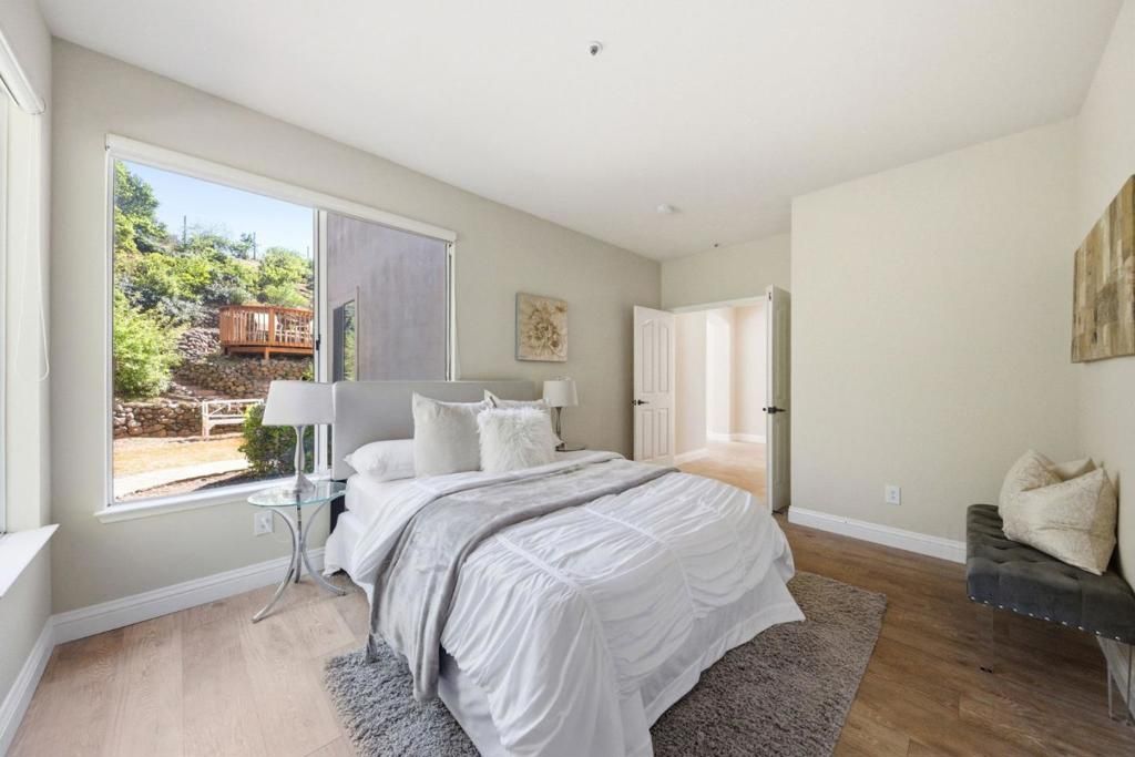 Image 32 of property listing at 117 Lakewood Circle, San Mateo, CA 94402