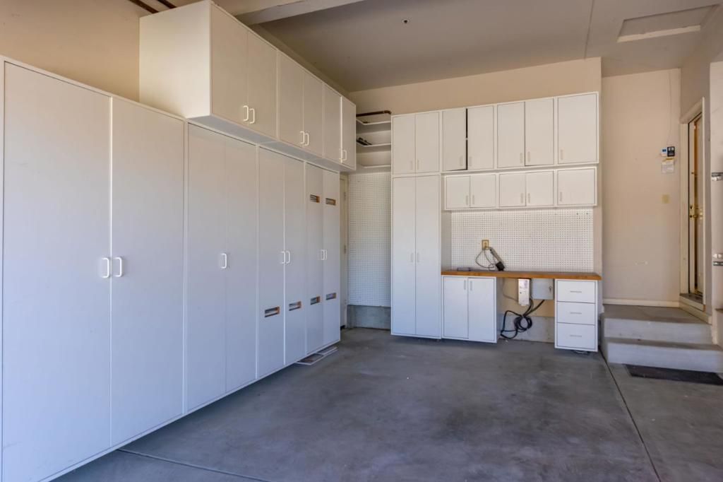 Image 41 of property listing at 117 Lakewood Circle, San Mateo, CA 94402